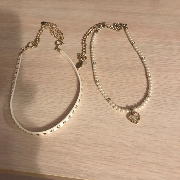 Chokers - Picture 2 of 2